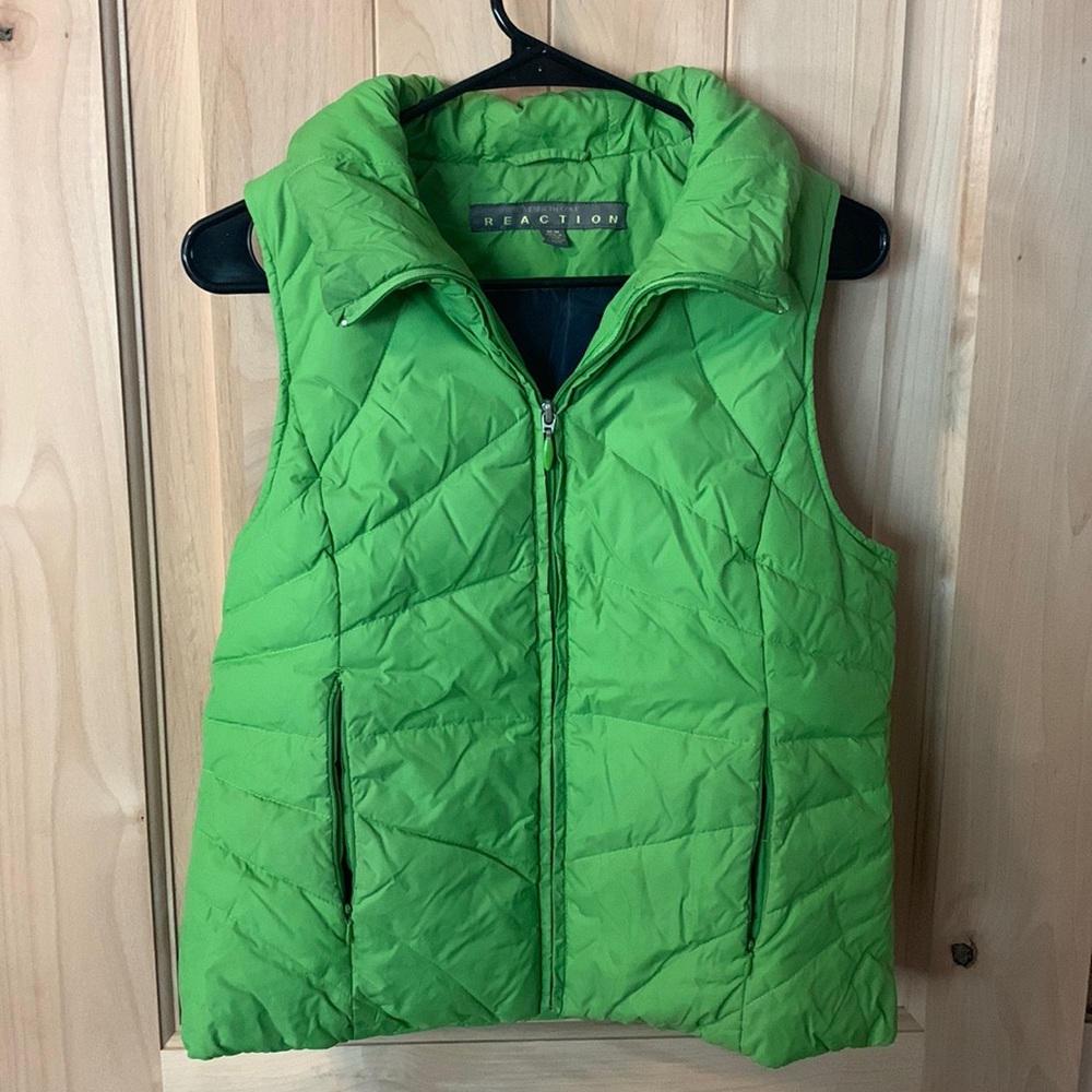 Stylish Kenneth Cole Puffy Coat